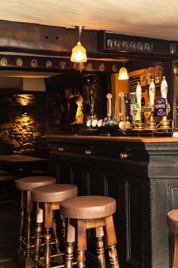 Castle Inn Lydford Extérieur photo