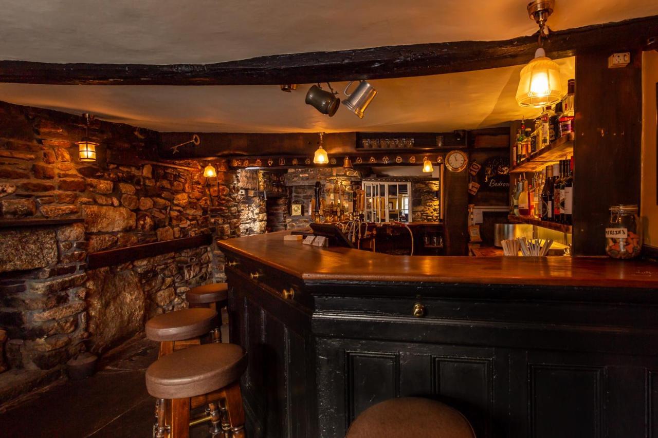 Castle Inn Lydford Extérieur photo