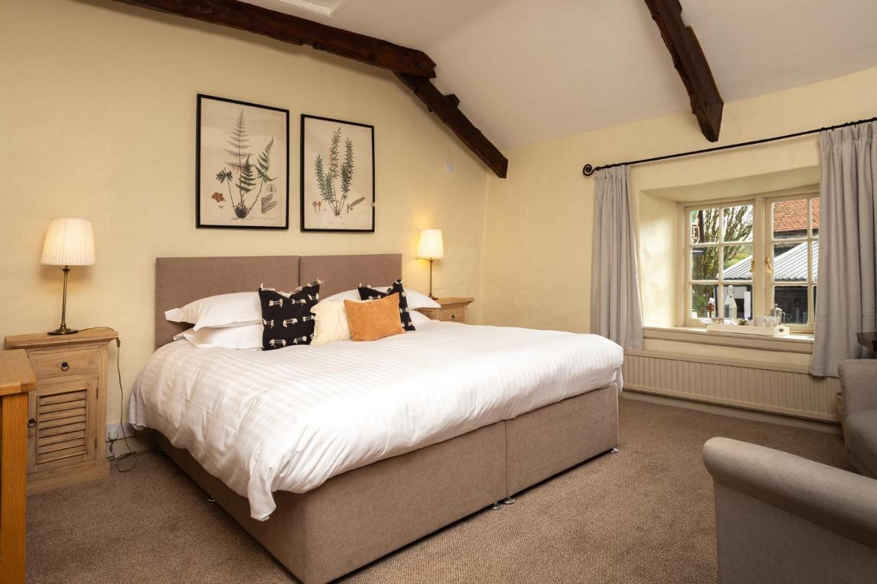 Castle Inn Lydford Extérieur photo